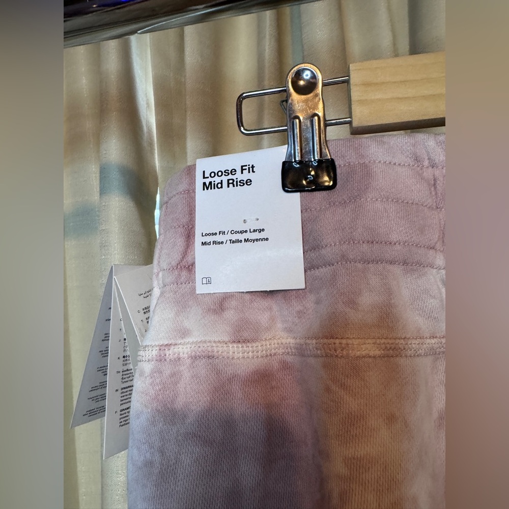 Nike Tie dyed oversized sweatpants (New) - Picture 9 of 10